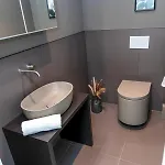 - Theview - Terrasse - Waterfront - Kostenloser Parkplatz - Wifi דירה *