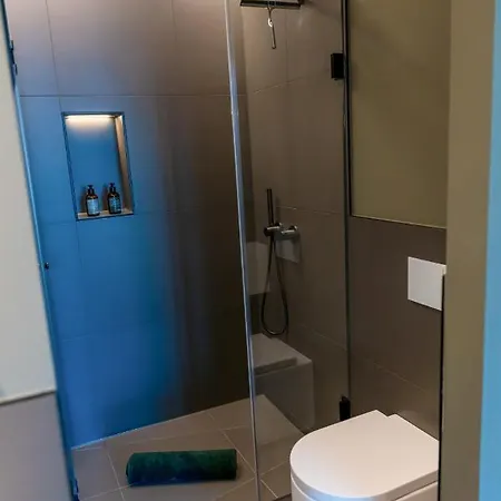 - Theview - Terrasse - Waterfront - Kostenloser Parkplatz - Wifi