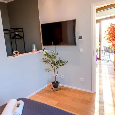 - Theview - Terrasse - Waterfront - Kostenloser Parkplatz - Wifi *